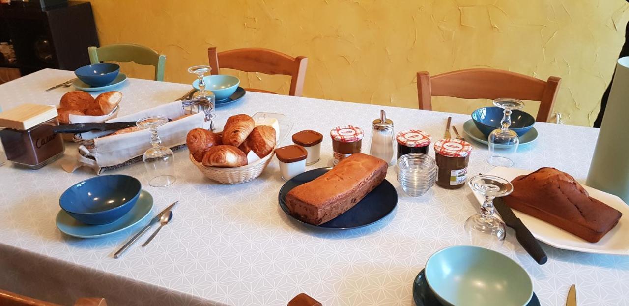 Bed and Breakfast Bleu Bonheur Dennevy Exterior foto
